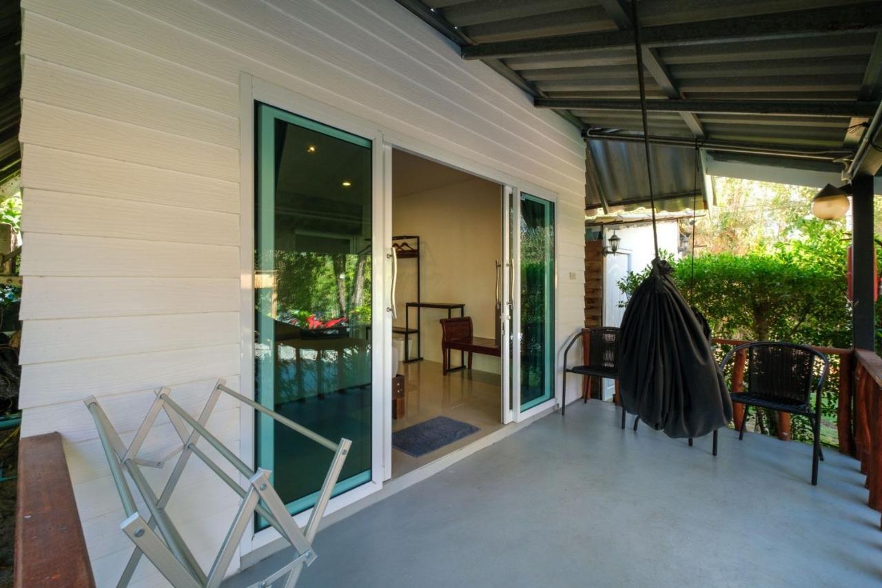 All At Sea Beach Resort Baan Tai Exterior foto
